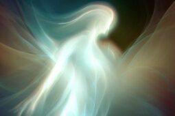 O que significa ver uma pessoa que já morreu viva